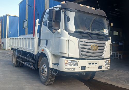 Thanh lý xe tải FAW máy cơ nhập khẩu 2016 – Thùng lửng 5,5m, tải 10 tấn – Giá rẻ, giao xe ngay